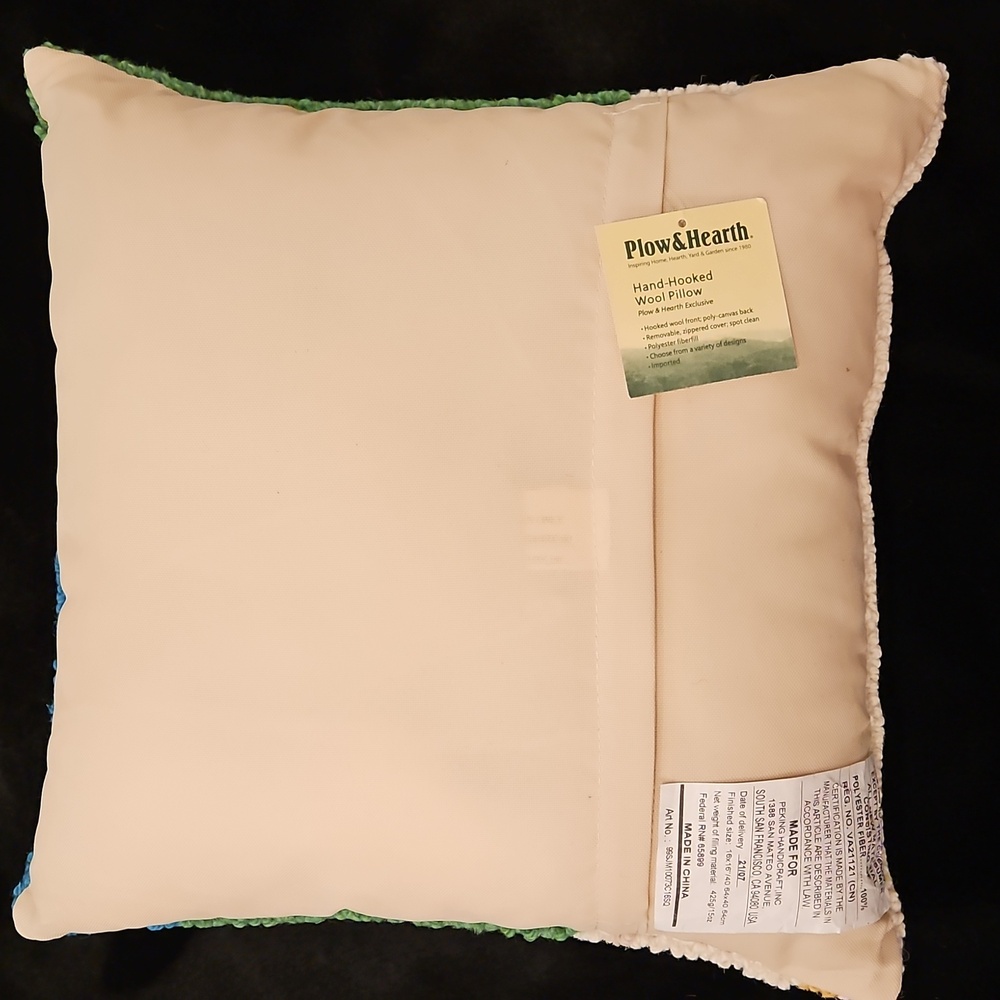 NWT Plow & Hearth Holiday Labrador Dog Wool Throw Pillows - Set Of 2 - Picture 6 of 11